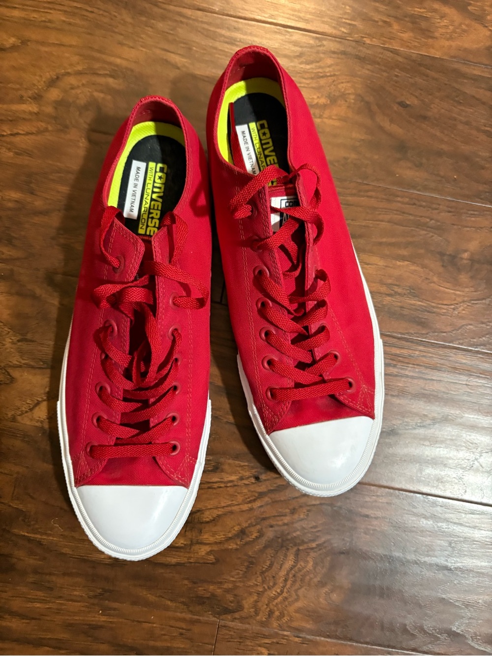 Converse Chuck Taylor All Star Unisex Red Sneaks Men Size 13; Women’s Size 15